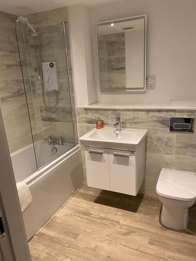Water Walk Apartment Единбург Екстериор снимка