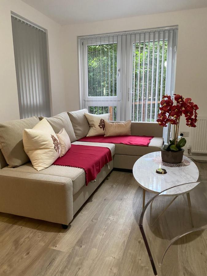 Water Walk Apartment Единбург Екстериор снимка