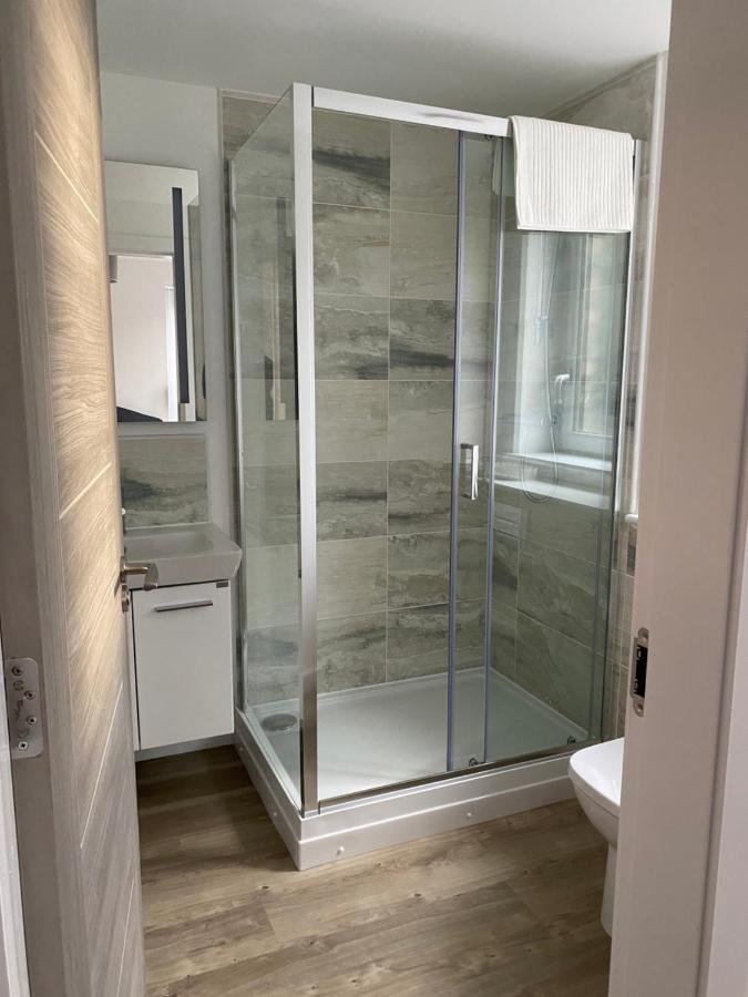 Water Walk Apartment Единбург Екстериор снимка